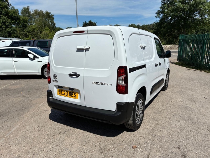Toyota 1.5 BlueHDi Active Short Panel Van 5dr Diesel Manual SWB Euro 6 (s/s) (100 bhp)