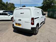 Toyota PROACE CITY BlueHDi Active 