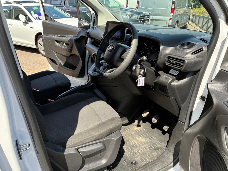 Toyota 1.5 BlueHDi Active Short Panel Van 5dr Diesel Manual SWB Euro 6 (s/s) (100 bhp)