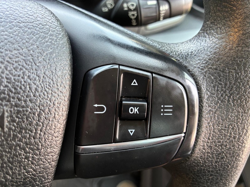 Ford 350 EcoBlue Leader 2.0 2dr Dropside Automatic Diesel