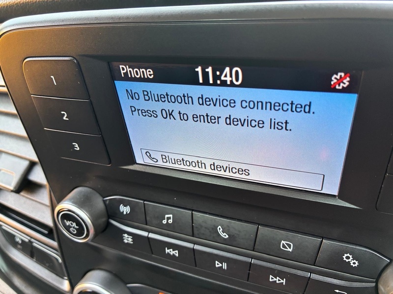 Ford 350 EcoBlue Leader 2.0 2dr Dropside Automatic Diesel