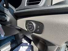 Ford Transit 350 EcoBlue Leader 