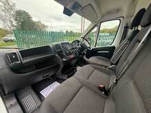 Peugeot Boxer BlueHDi 435 Professional Premium + 
