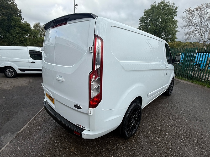 Ford 340 EcoBlue Trend Panel Van 2.0 Automatic Diesel