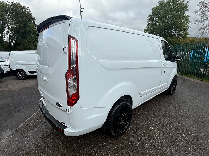 Ford 340 EcoBlue Trend Panel Van 2.0 Automatic Diesel
