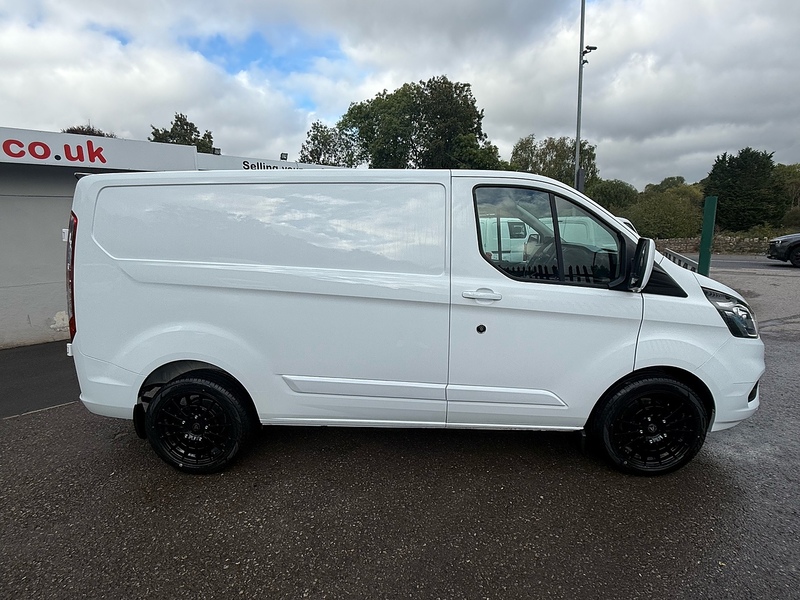 Ford 340 EcoBlue Trend Panel Van 2.0 Automatic Diesel