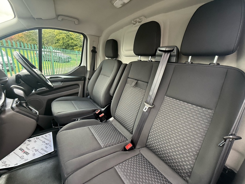 Ford 340 EcoBlue Trend Panel Van 2.0 Automatic Diesel