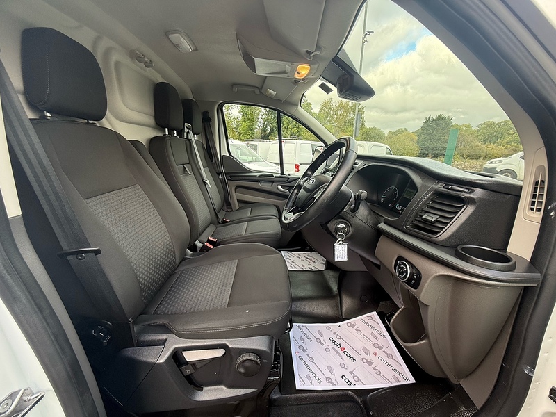 Ford 340 EcoBlue Trend Panel Van 2.0 Automatic Diesel