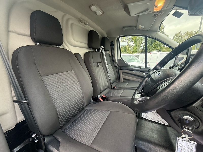 Ford 340 EcoBlue Trend Panel Van 2.0 Automatic Diesel