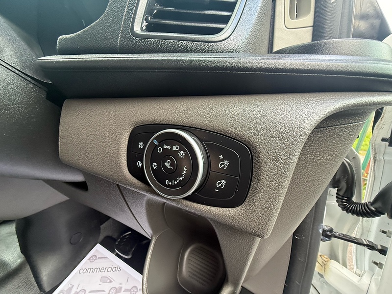 Ford 340 EcoBlue Trend Panel Van 2.0 Automatic Diesel