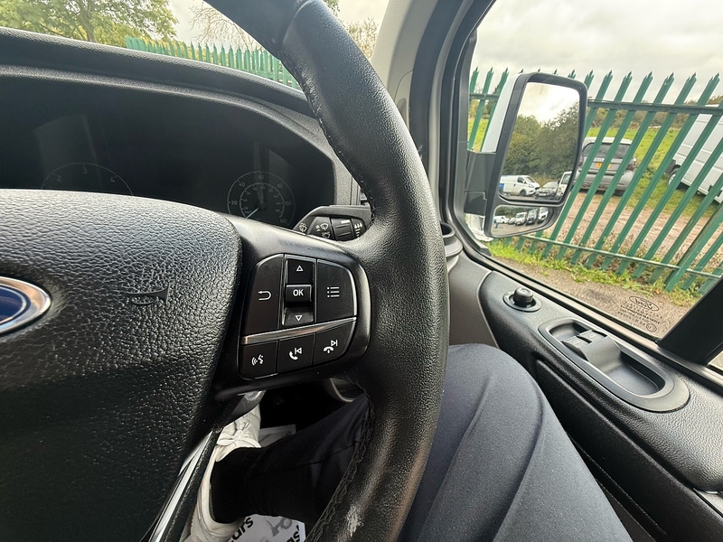 Ford 340 EcoBlue Trend Panel Van 2.0 Automatic Diesel