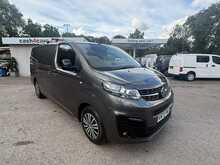 Vauxhall Vivaro Turbo D 3100 Sportive 