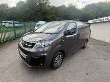 Vauxhall Vivaro Turbo D 3100 Sportive 