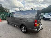 Vauxhall Vivaro Turbo D 3100 Sportive 