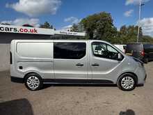 Renault Trafic dCi 29 Sport Nav 