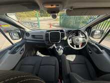 Renault Trafic dCi 29 Sport Nav 