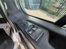 Renault Trafic dCi 29 Sport Nav 