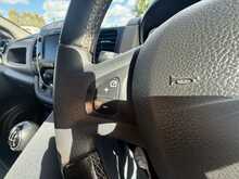 Renault Trafic dCi 29 Sport Nav 