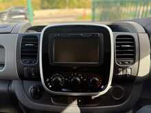 Renault Trafic dCi 29 Sport Nav 