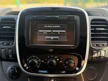 Renault Trafic dCi 29 Sport Nav 