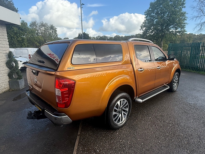 Nissan 2.3 dCi Tekna Pickup Double Cab 4dr Diesel Auto 4WD Euro 5 (190 ps)