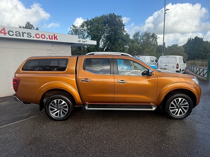 Nissan 2.3 dCi Tekna Pickup Double Cab 4dr Diesel Auto 4WD Euro 5 (190 ps)