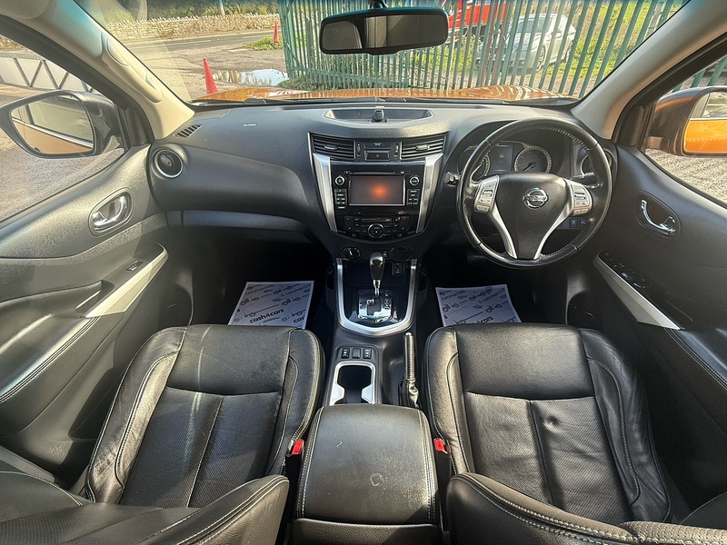 Nissan 2.3 dCi Tekna Pickup Double Cab 4dr Diesel Auto 4WD Euro 5 (190 ps)