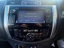 Nissan Navara dCi Tekna 