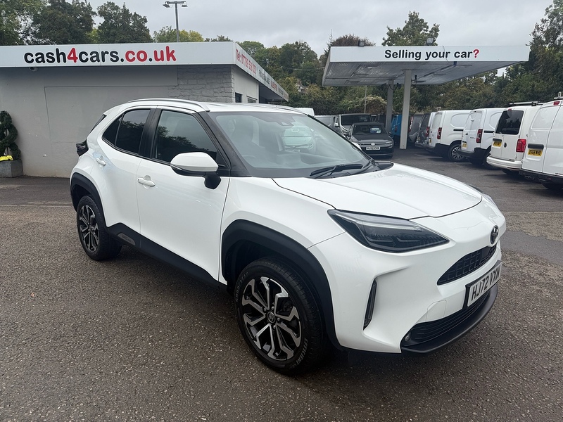 1.5 VVT-h Design SUV 5dr Petrol Hybrid E-CVT Euro 6 (s/s) (116 ps)