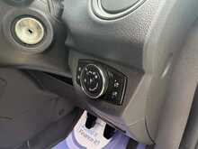 Ford Transit Courier TDCi Trend 