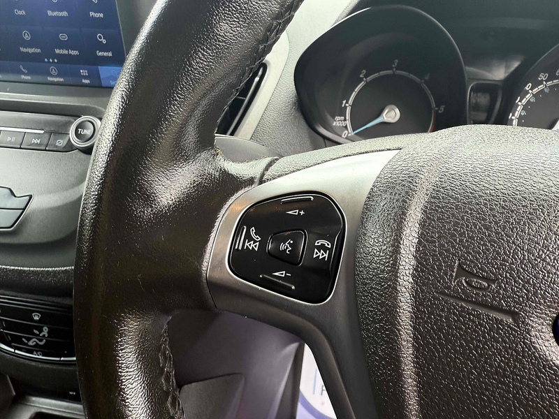 Ford TDCi Trend Panel Van 1.5 Manual Diesel