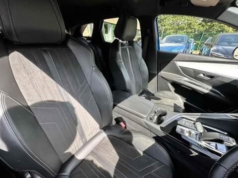 BlueHDi GT Premium SUV 1.5 Automatic Diesel