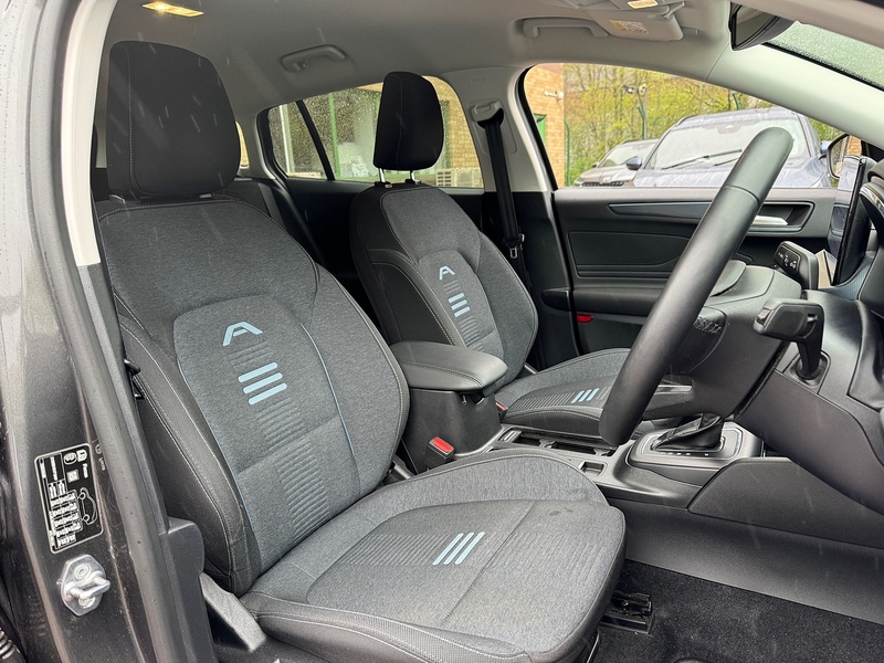 FORD FOCUS T ECOBOOST MHEV ACTIVE 2023 19,200 MLS 1.0 PETROL HYBRID AUTOMATIC 17,890... image 2