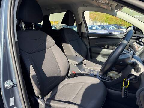 T-GDi SE Connect 1.6 5dr SUV Manual Petrol