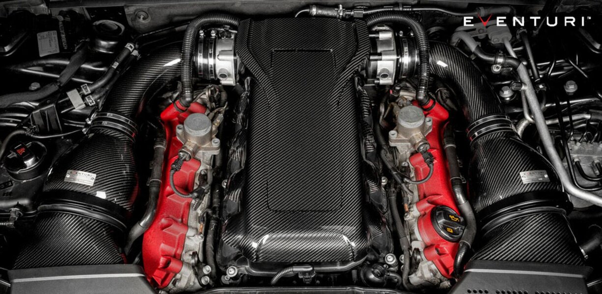 Eventuri Carbon Fibre Engine Cover- Audi RS4 and RS5 (B8) 4.2FSI Image 2