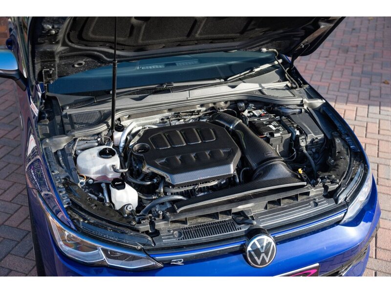 Eventuri Carbon Fibre Engine Cover - Mk8 Golf GTI/R Image 3
