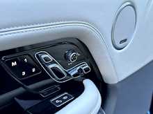 Land Rover Range Rover SD V8 Vogue SE 