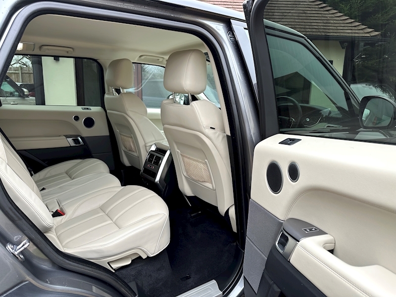 Land Rover Range Rover Sport SD V6 HSE - U166