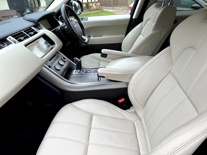 Land Rover Range Rover Sport SD V6 HSE - U166
