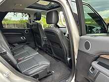 Land Rover Discovery TD V6 HSE 