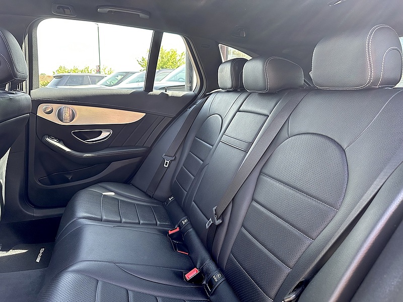 Mercedes-Benz C Class C250d AMG Line Premium Plus - U197