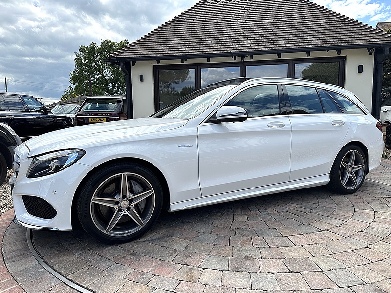 Mercedes-Benz C Class C250d AMG Line Premium Plus - U197