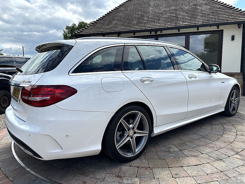 Mercedes-Benz C Class C250d AMG Line Premium Plus - U197