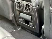 Land Rover Discovery 4 SD V6 HSE 