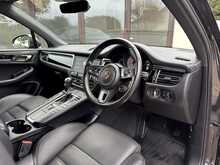 Porsche Macan T V6 S 