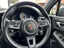 Porsche Macan T V6 S 