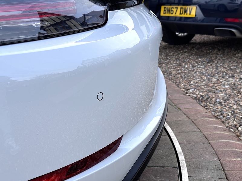 Porsche 718 Cayman T - U239