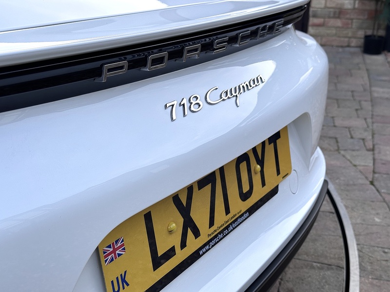 Porsche 718 Cayman T - U239