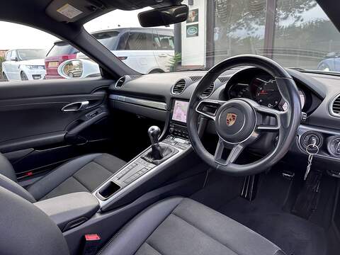 Porsche 718 Cayman T - U239
