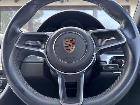 Porsche 718 Cayman T - U239